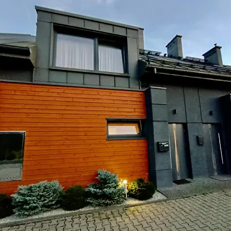Piano Near Cracow, Modern, 3 Rooms, Free Parking, Terrace, Garden, Wifi * Zielonki (Krakow)